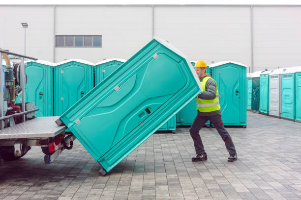 Best Portable restroom solutions  in Freeport, IL