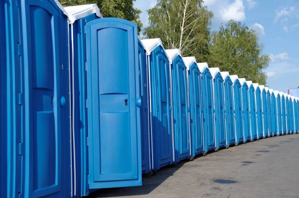 Best Portable restroom trailer rental  in Freeport, IL